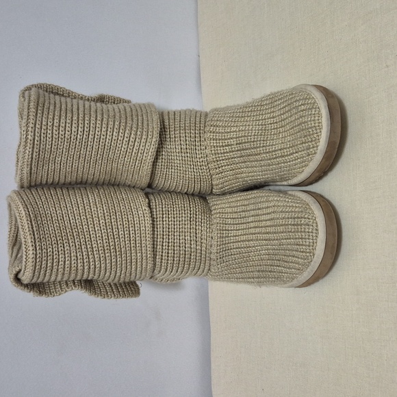 UGG Women's Beige Knit Button Boots - Picture 2 of 15